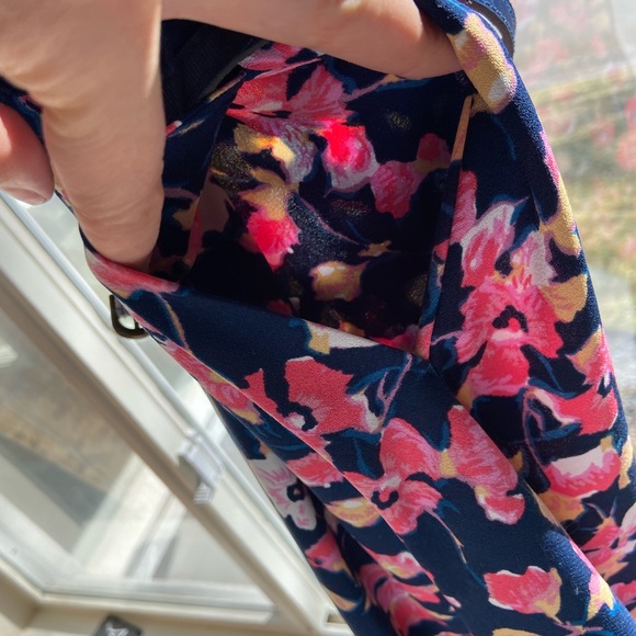 Floral Dress - Picture 5 of 6